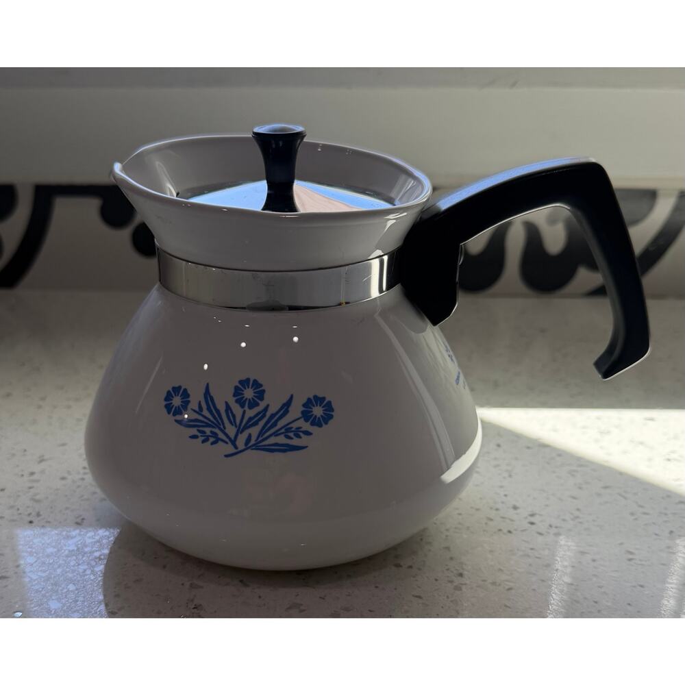 Corning Ware 6 Cup Coffee Tea Pot w/ Lid Vintage Kitchen Blue Cornflower